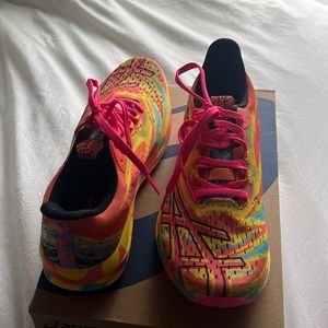 ASICS NOOSA TRI 15 size 8.5, never been worn